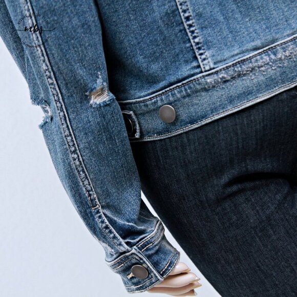 Torrid AC/DC Stud Distressed Denim Jacket Blue White Women Plus Size 2 - Picture 12 of 15